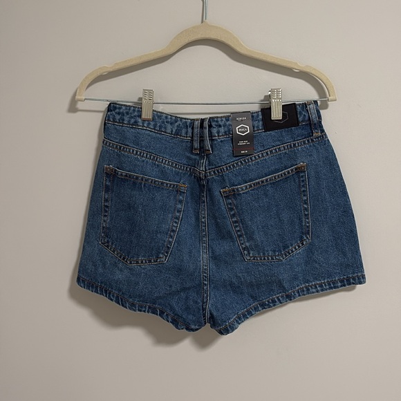 RVCA denim shorts *new with tags, never worn* - Picture 2 of 3